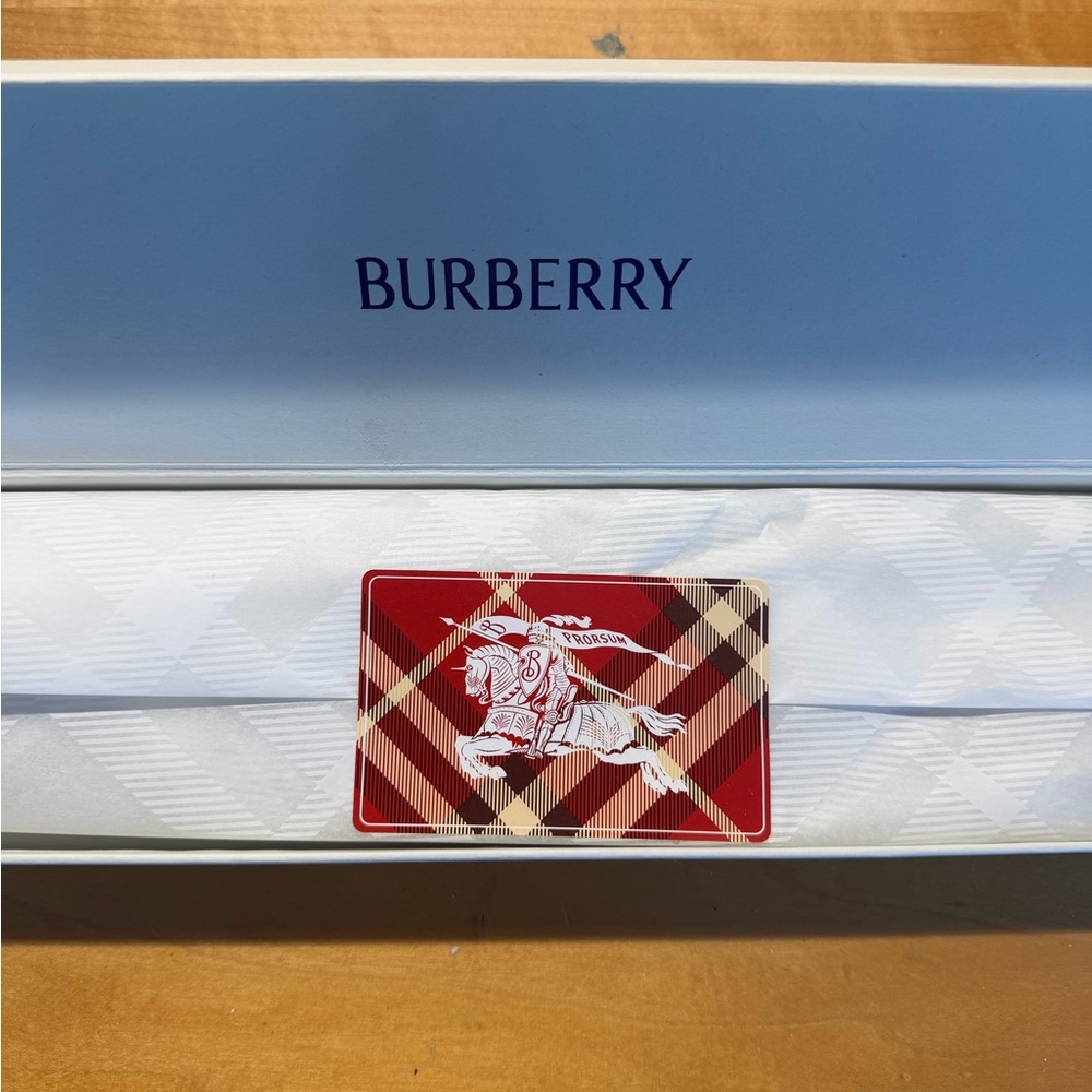 NWT Burberry Blue and Black Plaid Silk Check Tie - Picture 5 of 8